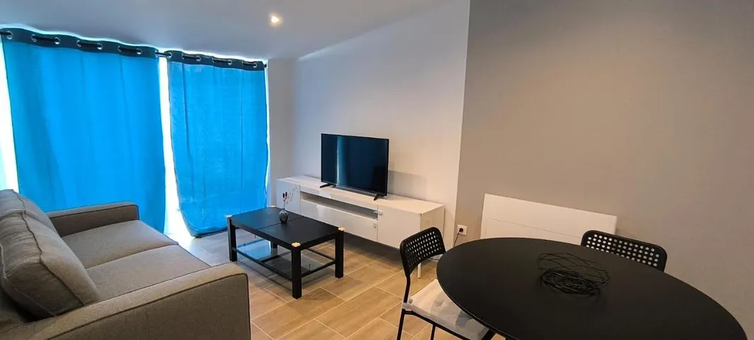 Apartamento de vacaciones para 4 personas, con jardín y terraza - 1