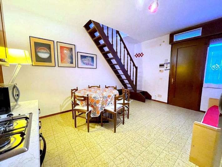 Ferienwohnung für 7 Personen, mit Balkon/Terrasse, kinderfreundlich in Porto Santa Margherita - 2