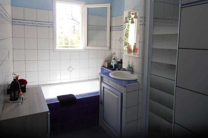 Location de vacances pour 5 personnes, avec terrasse et jardin, animaux acceptés à Mirabeau - 4