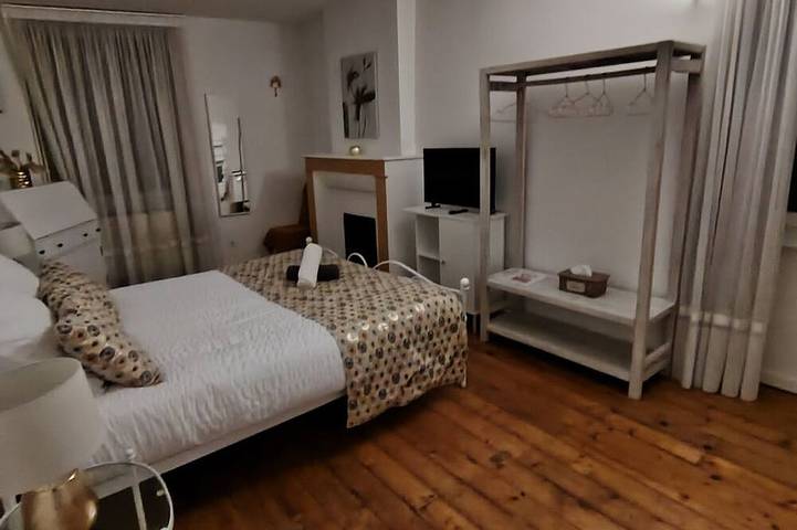 Location de vacances pour 12 personnes, animaux acceptés à Jullié - 4