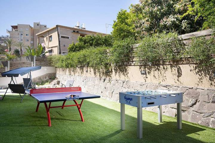 Gîte pour 8 personnes, avec piscine et jardin ainsi que jacuzzi et terrasse à Tibériade - 3