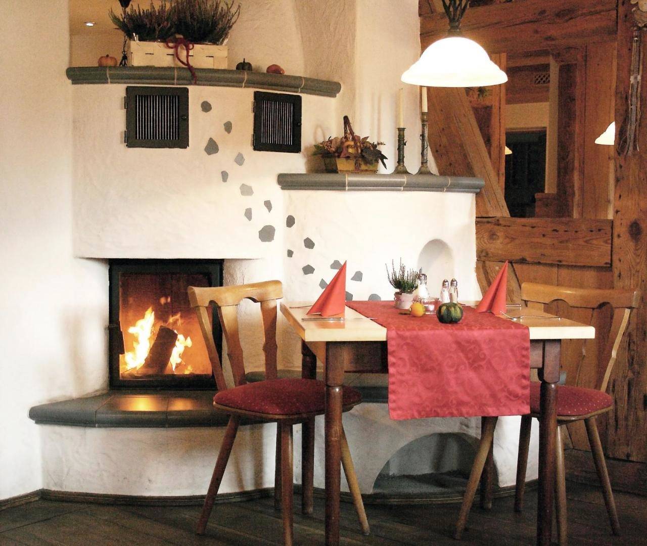 Gasthof Schönau in Heilsbronn, Romantische Straße