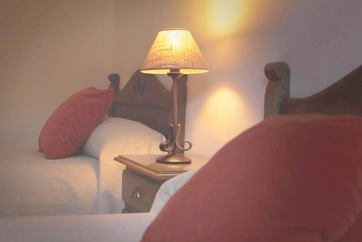 Casa rural con piscina para 2 personas, con jardín y piscina en Provincia de Cuenca - 4