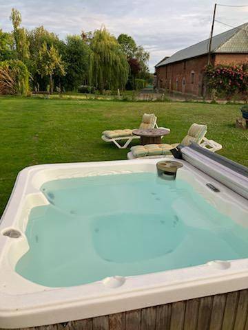 Maison de vacances pour 7 personnes, avec jardin et jacuzzi, animaux acceptés