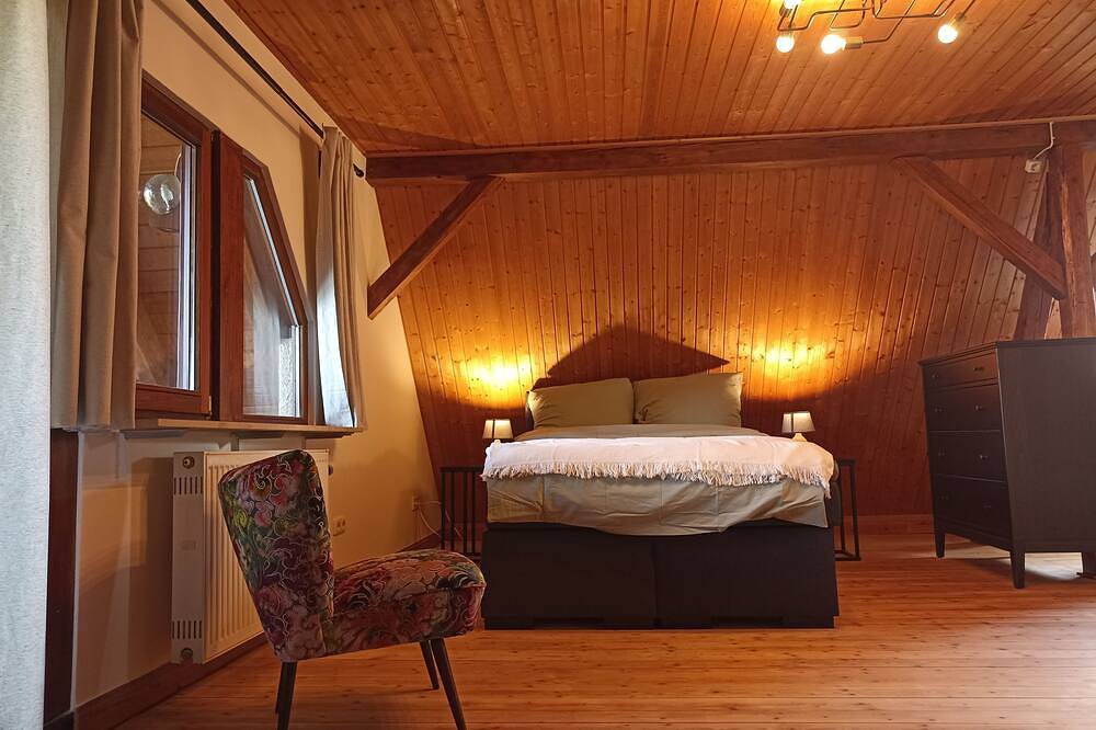 Ganze Wohnung, Ferienwohnung am Felsenmeer. Kinder herzlich willkommen! in Lautertal, Bergstraße