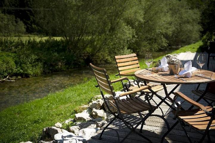Bauernhaus, mit Terrasse und Garten in Schwäbische Alb