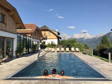 Ferienhaus für 8 Personen, mit Garten und Ausblick sowie Sauna und Pool, kinderfreundlich in Österreich