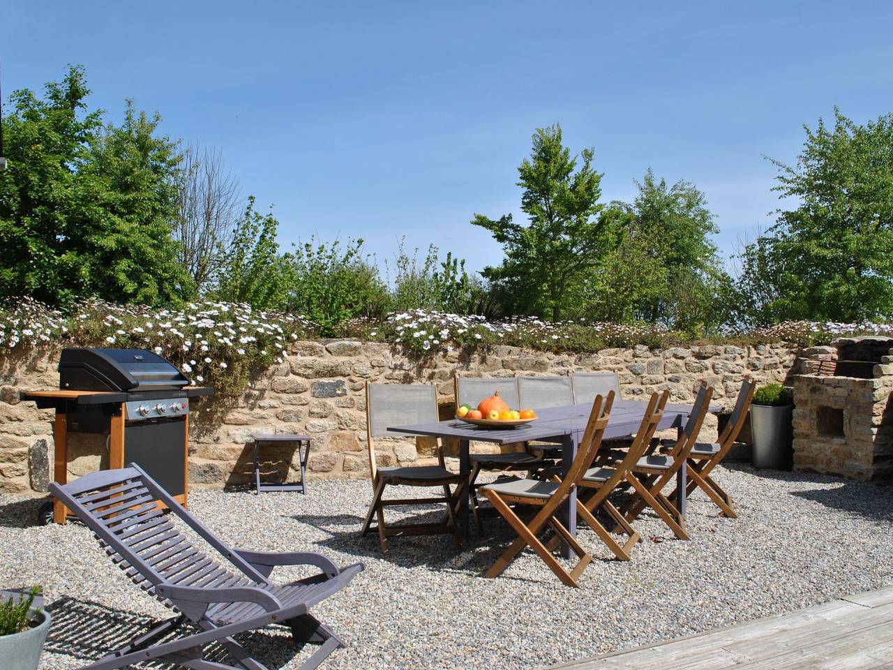 Villa Beheizter Innenpool 30 in Plouguin, Région de Brest