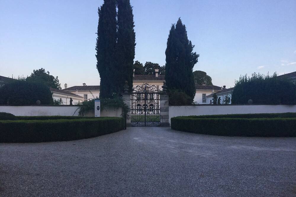 Die Foresteria der Villa Gorgo in San Vito al Torre, Karst