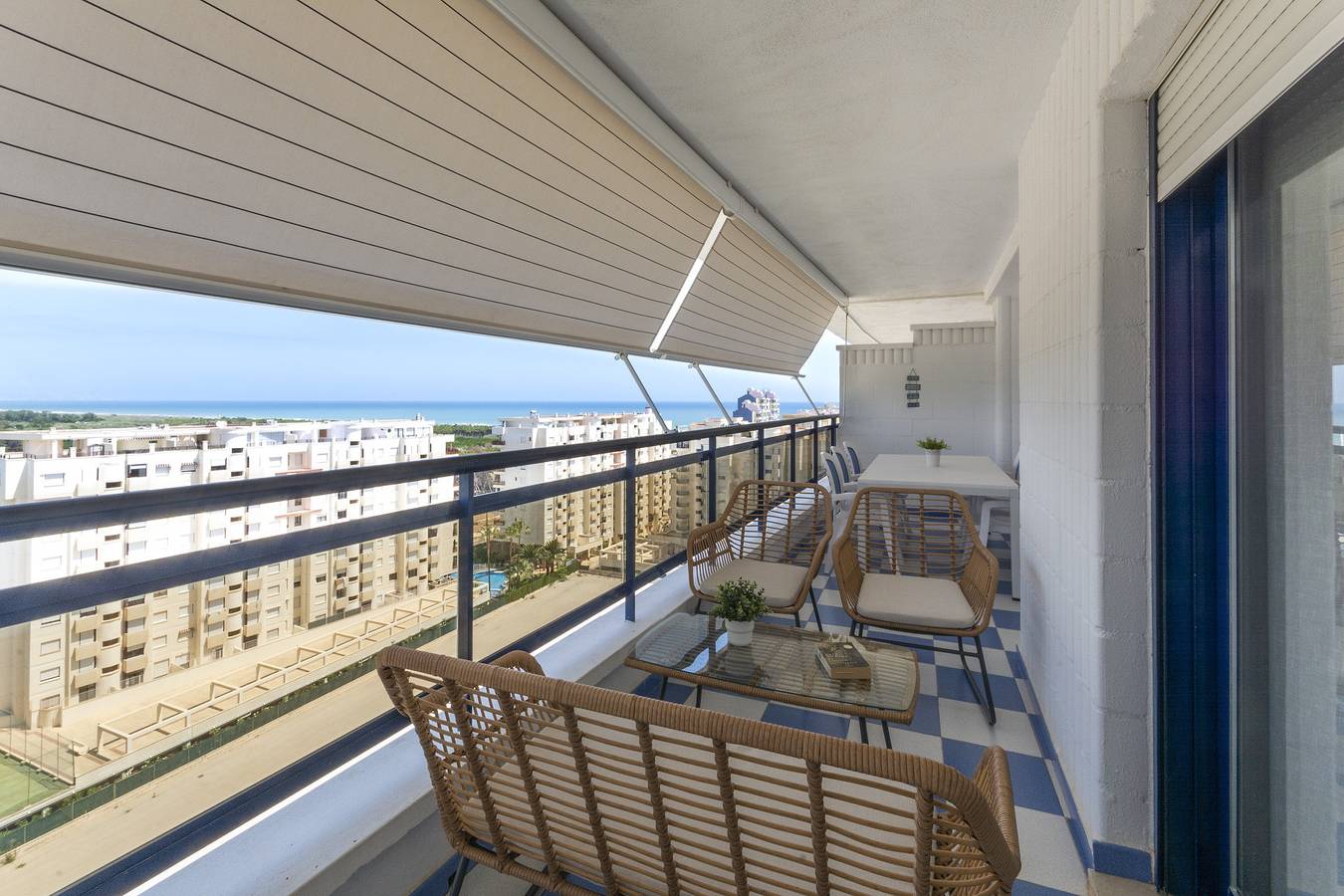 Apartamento entero, 64. Ag Eden Resort 12/2/1 in Playa de Gandía, Costa de Valencia