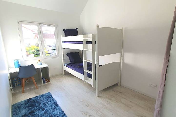 Location de vacances pour 8 personnes, animaux acceptés à Colombes - 2