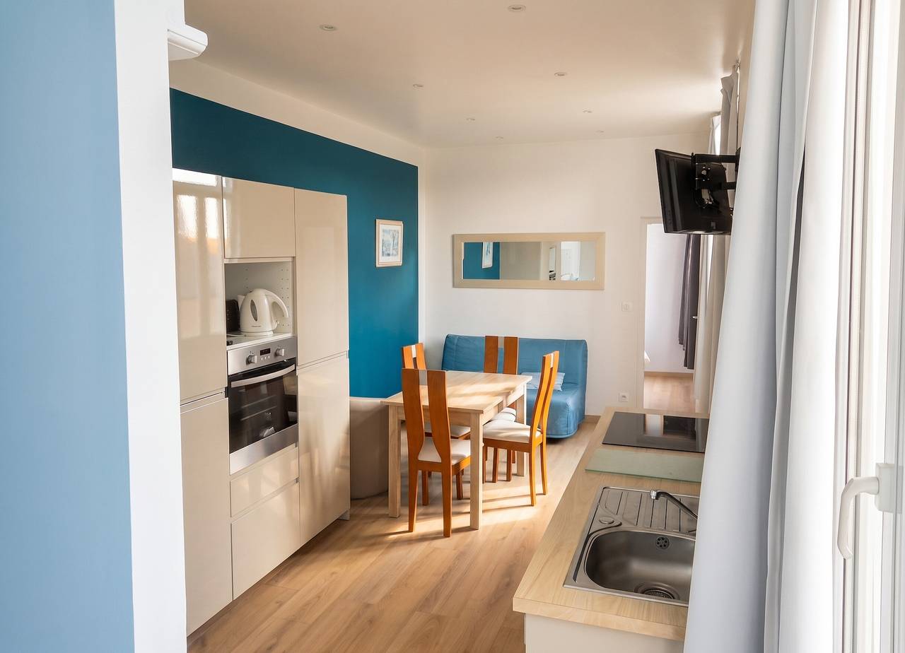 Apartamento entero, Acogedor apartamento en Saint-Quay-Portrieux 35 m² soleado in Saint-Quay-Portrieux, Côte de Goëlo