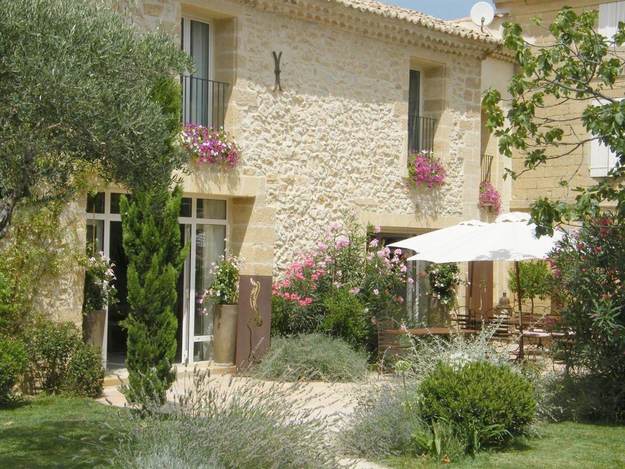 Chambres d'Hôtes La Maison de Léonie in Collias, Région de Nîmes