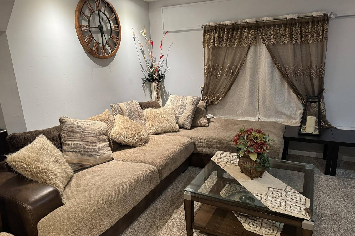 Vacation Apartment for 10 Guests in Hazlet Township, New Jersey