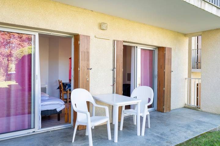 Gîte pour 2 personnes, avec jardin à Barbotan les Thermes - 4