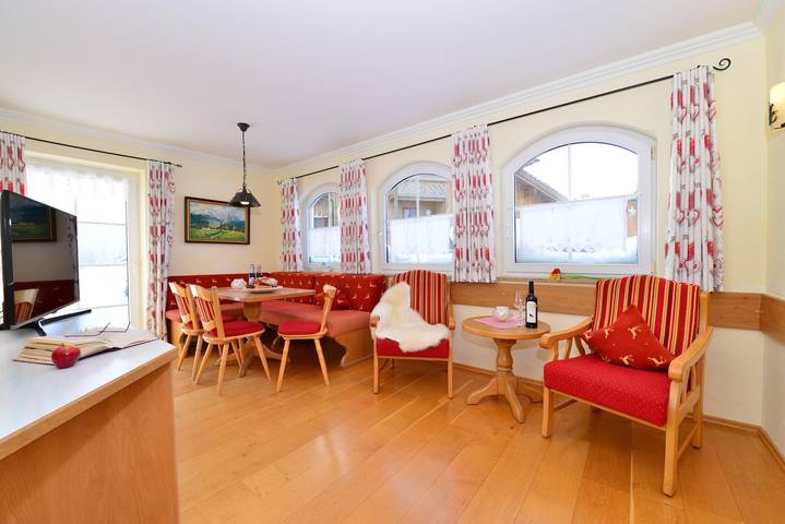 Ferienwohnung für 4 Personen, mit Sauna und Garten in Oberjoch - 3
