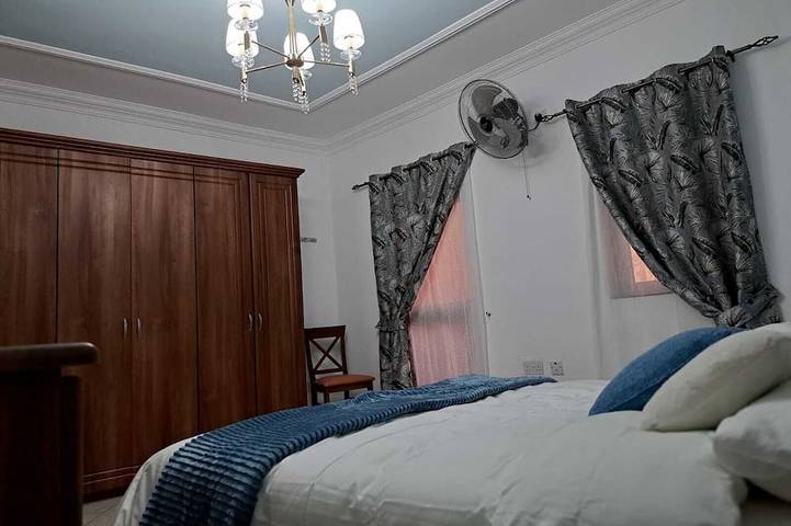 Ganze Wohnung, Seafront Apartment in St Paul's Bay in St. Paul's Bay, Insel Malta