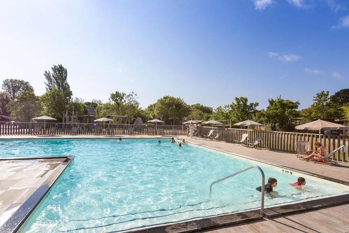 Location de vacances pour 5 personnes, avec piscine et terrasse, animaux acceptés à Bouchemaine - 2