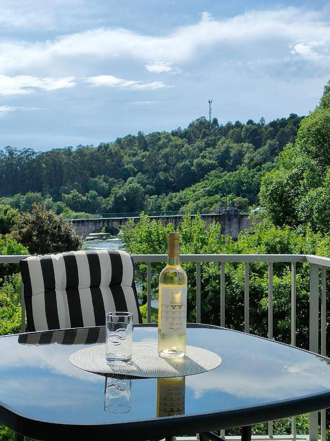Apartamento inteiro, Cantinho do Rio in Ponte da Barca, Vila Nova de Muía e Paço Vedro de Magalhães, Distrito de Viana do Castelo