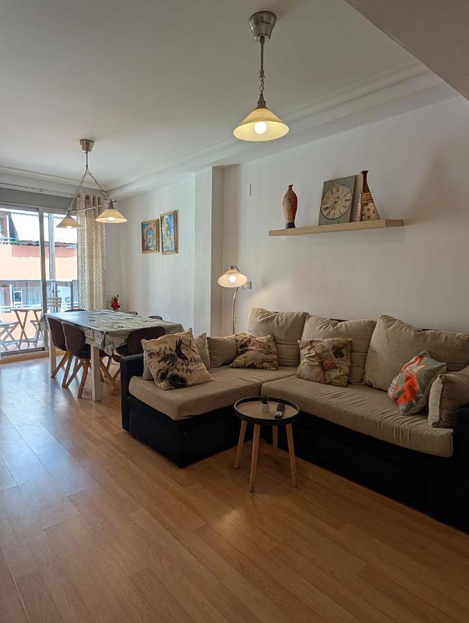 Apartamento de vacaciones para 6 personas, con balcón - 1