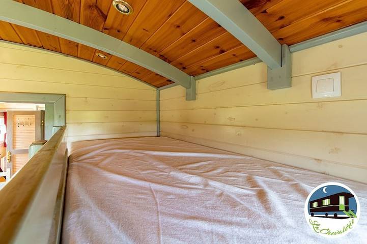 Gîte pour 5 personnes, avec piscine ainsi que jardin et balcon à Saint-Augustin-des-Bois - 2