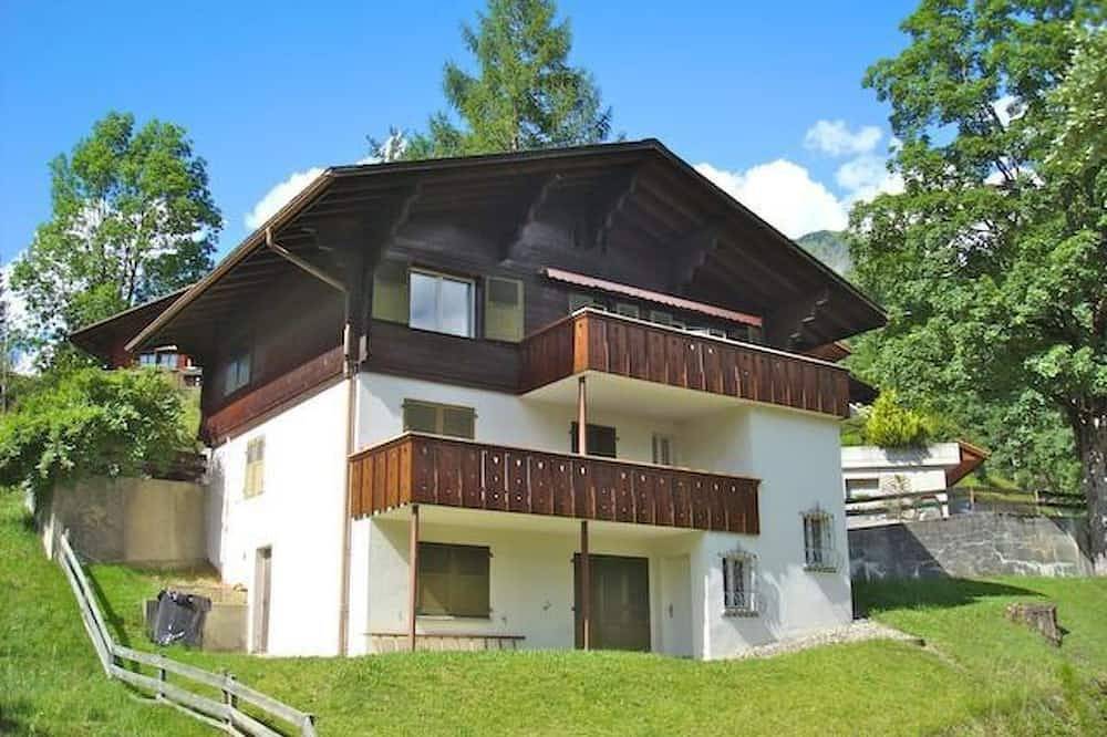 Appartement entier, Pony 2-Bettwohnung Appartement/Fewo, Dusche oder Bad, Wc, Wohn-/Schlafraum in Lenk im Simmental, Lenk