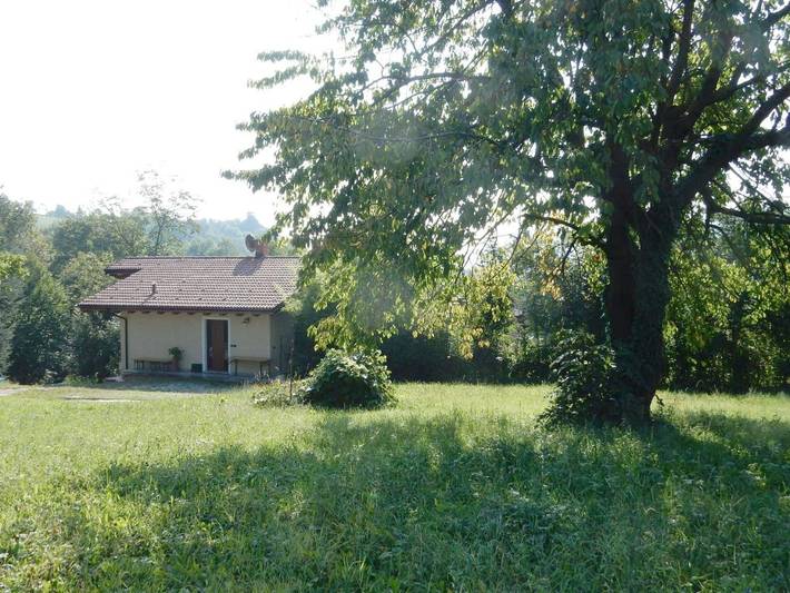 Location de vacances pour 6 personnes, avec jardin et vue à Dronero