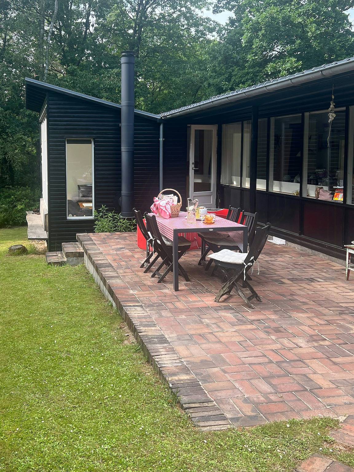 Prachtig vakantiehuis aan het strand van Liseleje in Melby, Hovedstaden