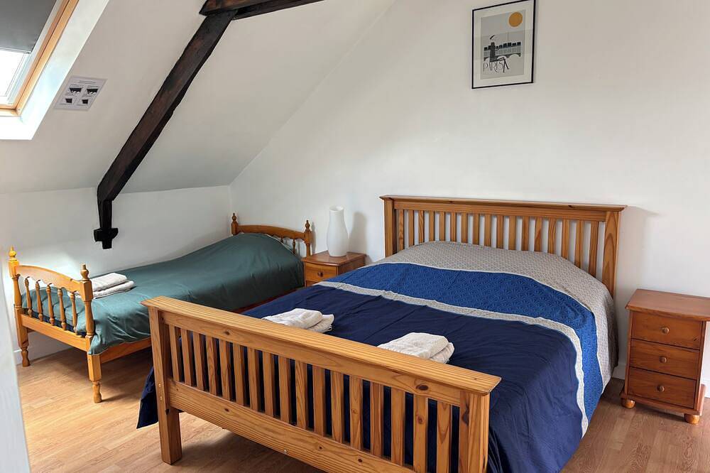Grand gîte de 8 personnes dans une longère au cœur de la campagne ! in Plumelin, Région de Pontivy