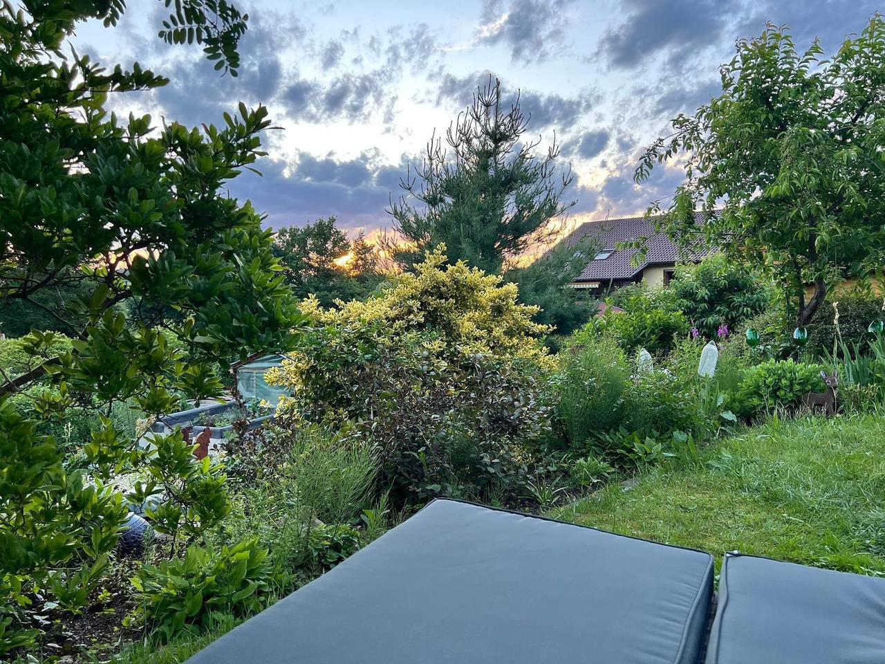 Gartenglück.Ovi - Ferienwohnung mit Garten in Oberviechtach, Naturpark Oberpfälzer Wald