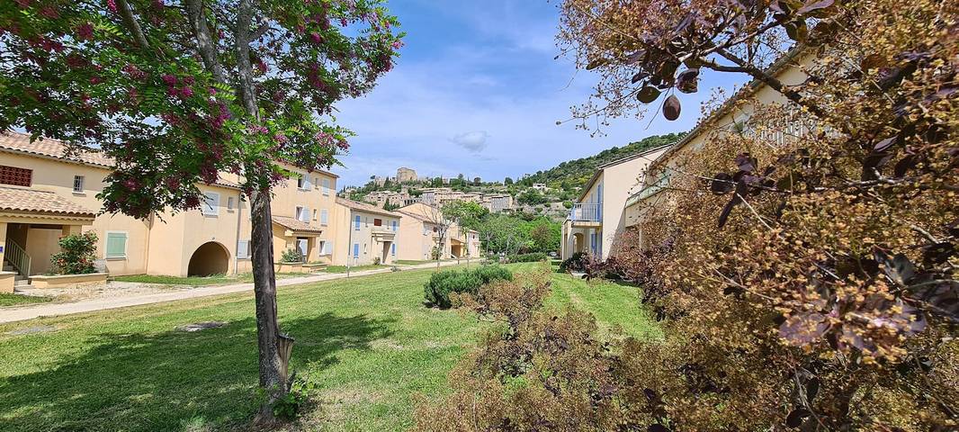 Gîte pour 4 personnes, avec balcon et jardin à Montbrun-les-Bains - 3