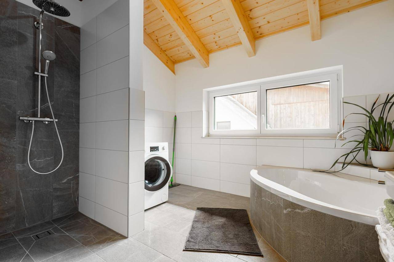Ganze Wohnung, Three-Bedroom Apartment in Feldkirchen in Kärnten, Bezirk Feldkirchen