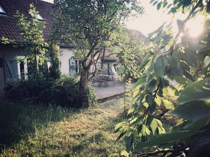 Chambre d’hôte pour 2 personnes, avec Terrasse et Jardin ainsi que Piscine et Sauna