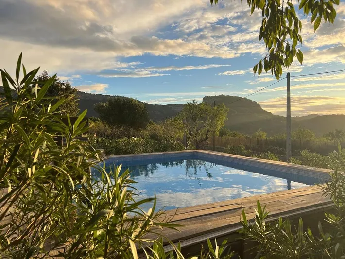 Casa de vacaciones para 6 personas, con piscina además de vistas y jardín - 1