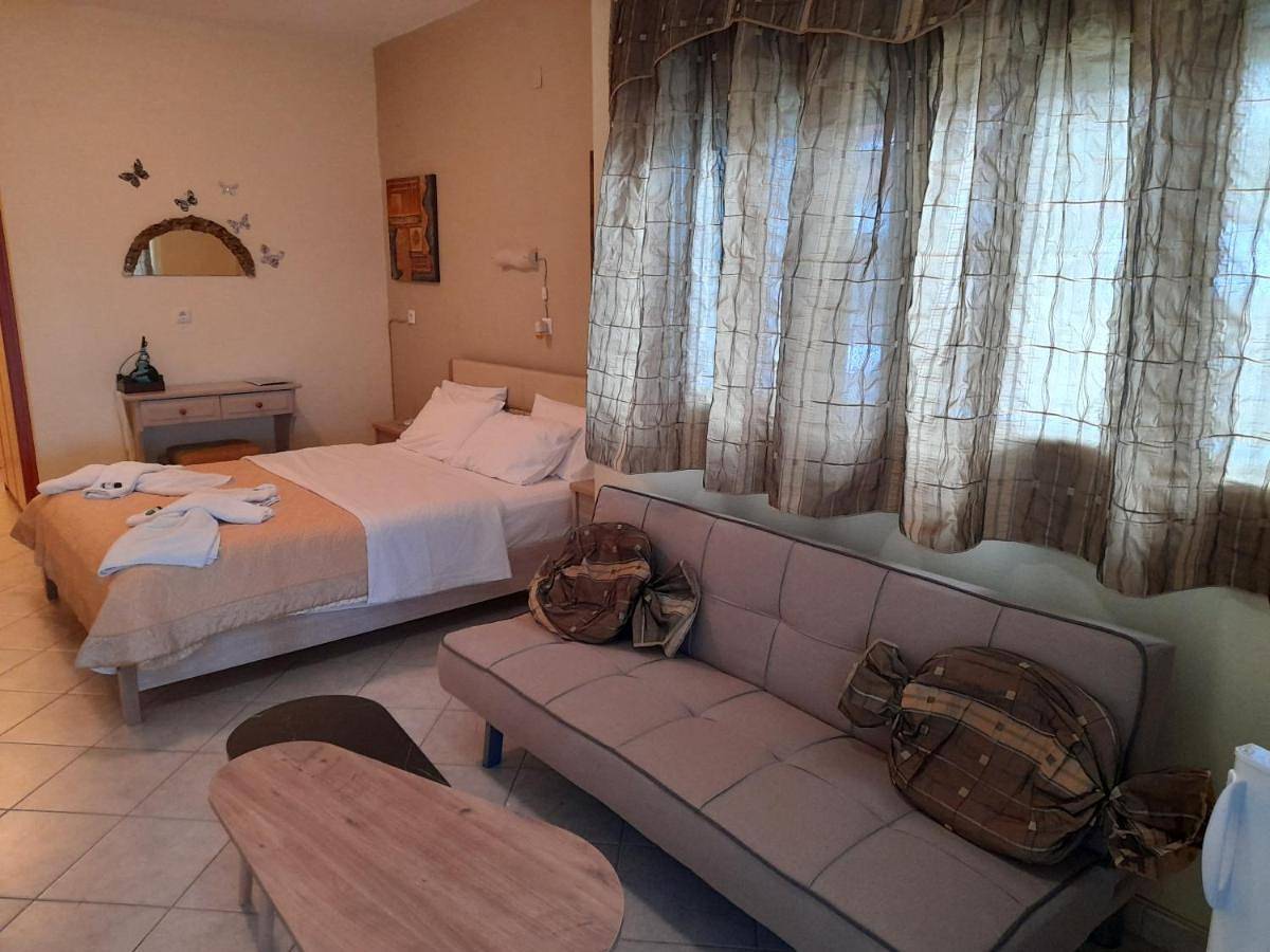 Standard Twin Room in Eubée