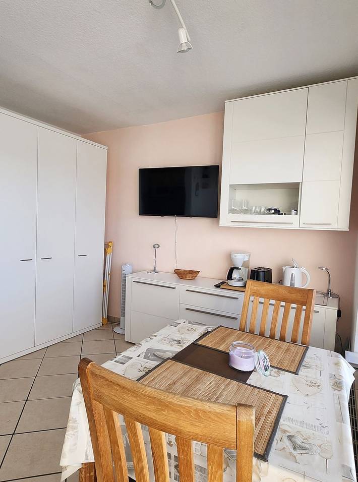 Ferienwohnung für 2 Personen, mit Balkon und Seeblick in Heiligenhafen - 3