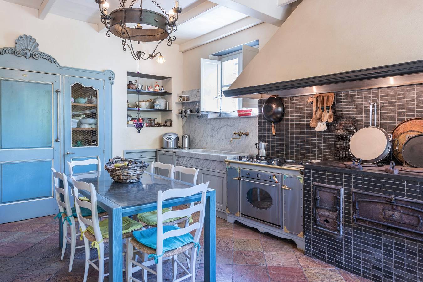 Villa for 7 Guests in Moconesi, Genoa Province