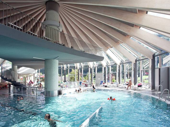Chalet für 10 Personen, mit Pool und Balkon sowie Sauna, kinderfreundlich in Wald im Pinzgau - 2