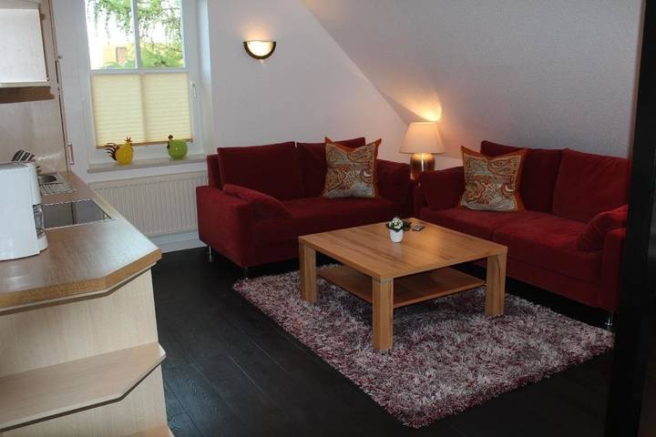 Ferienwohnung für 2 Personen, mit Balkon und Terrasse sowie Garten in Lemkendorf - 2