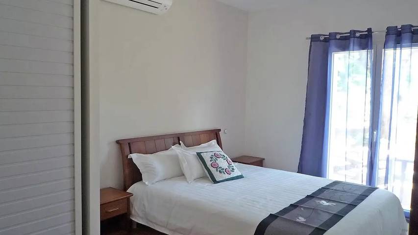 Location de vacances pour 4 personnes, avec piscine et jardin à Montauroux - 4
