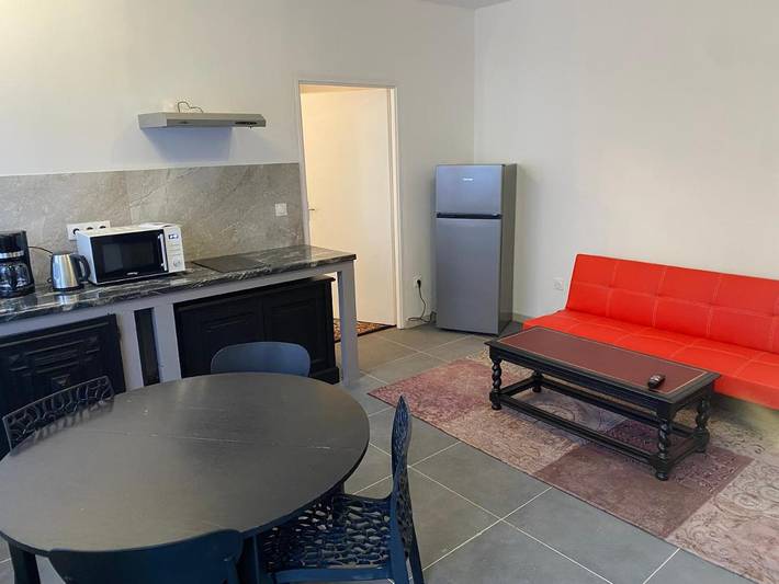 Gîte pour 3 personnes, avec terrasse, animaux acceptés à Solesmes - 3