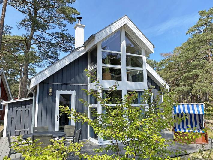 Ferienhaus für 5 Personen, mit Terrasse und Sauna in Baabe