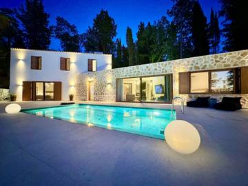 Villa für 10 Personen, mit Garten und Whirlpool auf Korfu