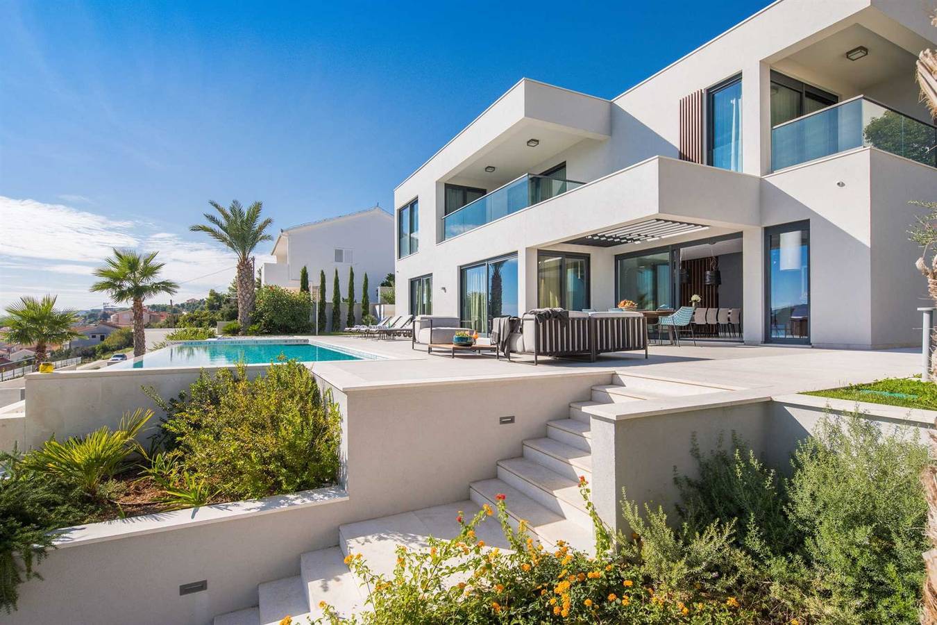 Luxusvilla Elyzeum mit beheiztem Pool in Trogir, Split-Dalmatien