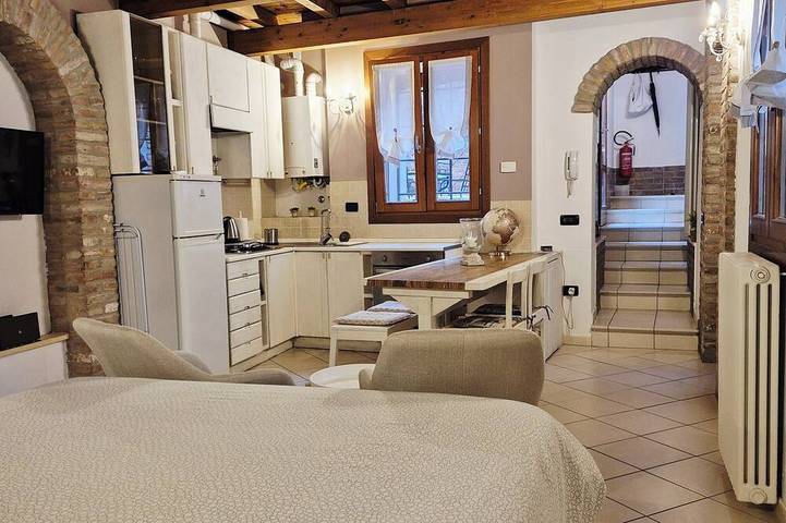 Apartamento entero, En el antiguo gueto judío in Ferrara, Provincia de Ferrara