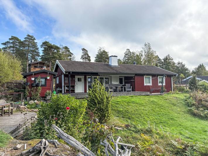 Ferienhaus für 5 Personen, mit Garten und Terrasse sowie Ausblick und Seeblick - 1