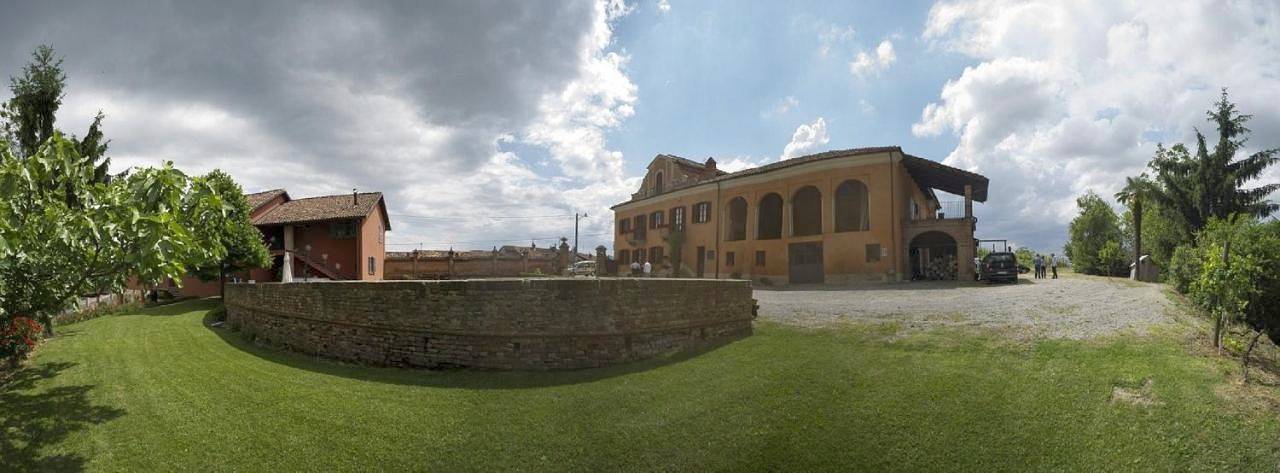 Alloggio in famiglia per 2 persone, con terrazza e panorama nonché giardino - 1