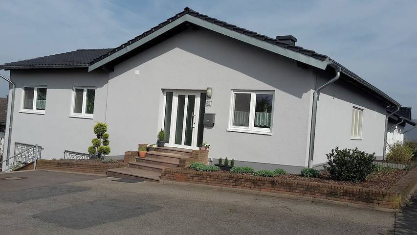 Ferienwohnung für 4 Personen, mit Terrasse und Garten - 1
