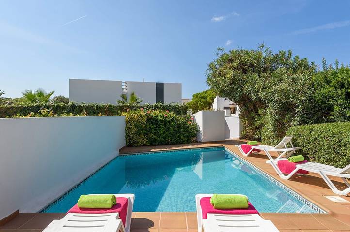 Chalet para 4 personas, con jardín y terraza en Menorca - 2