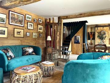 Gîte pour 12 personnes, avec terrasse et jardin à Hotot-en-Auge